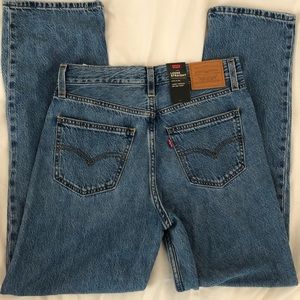 Womens Levis Loose Straight NEW Jeans